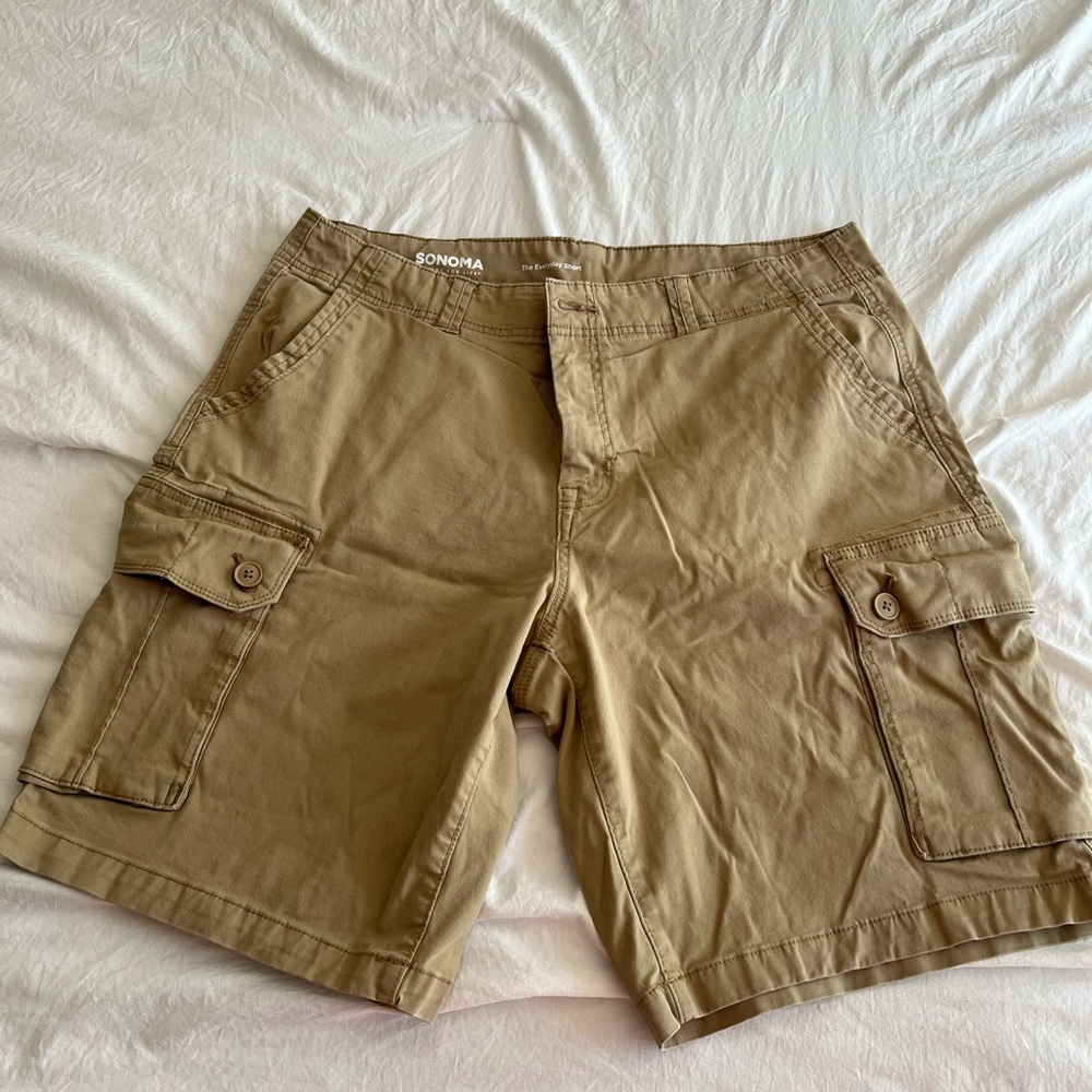 Sonoma Men's Tan Cargo Shorts